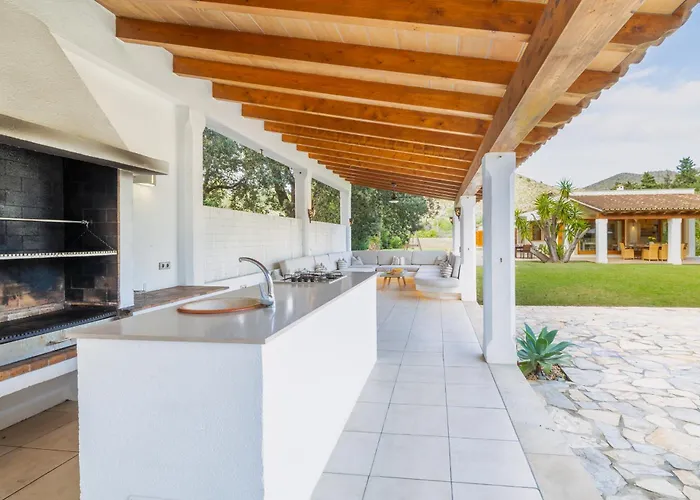 Cal Rei Gran By Balearic Villa Pollença